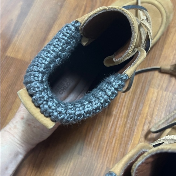 See by Chloe Sz 39(8.5 US) Suede Heeled Booties with Cable Knit Accent Tan/Brown - Picture 10 of 12